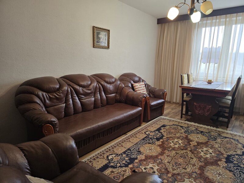 Racaciuni,  apartament 3 camere