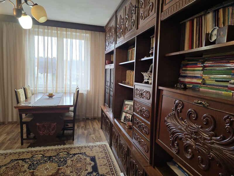 Racaciuni,  apartament 3 camere